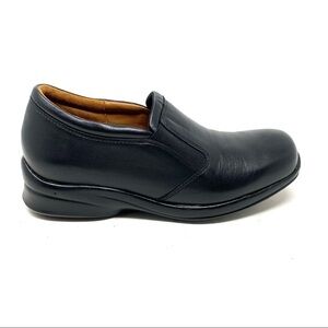 Kumfs black leather professional slip on shoes